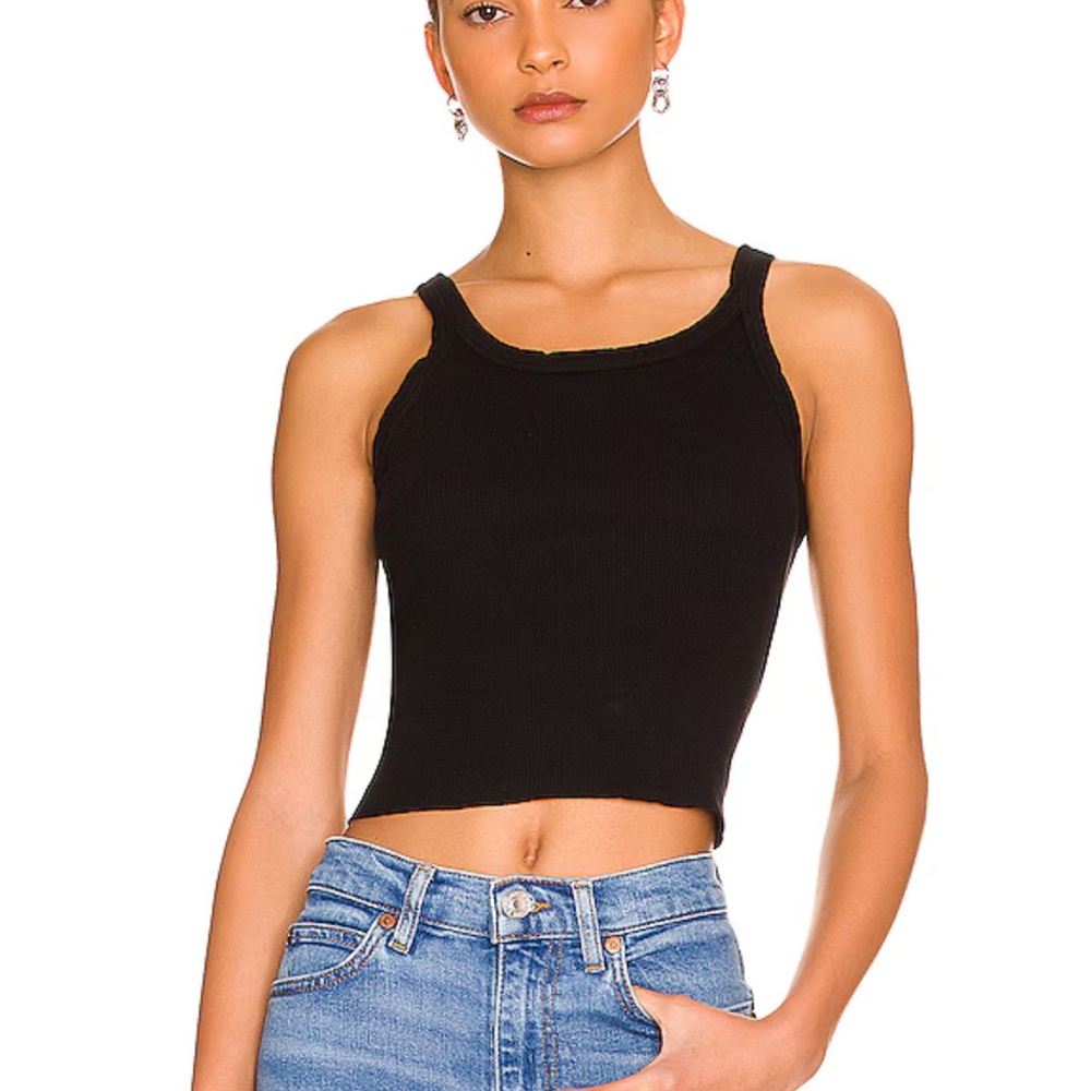 x Hanes Cropped Rib Tank in Black
RE/DONE